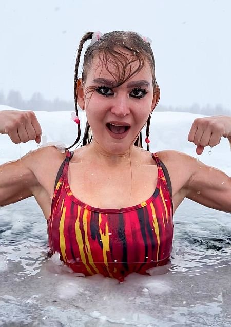 YouTuber Anna Galkina (Галкина Анечка) Image