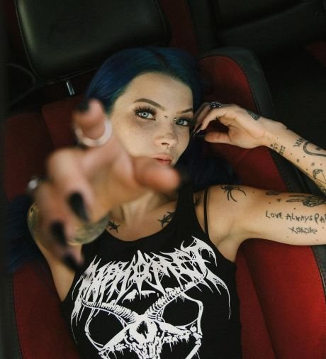 Justine Schiavone Photo